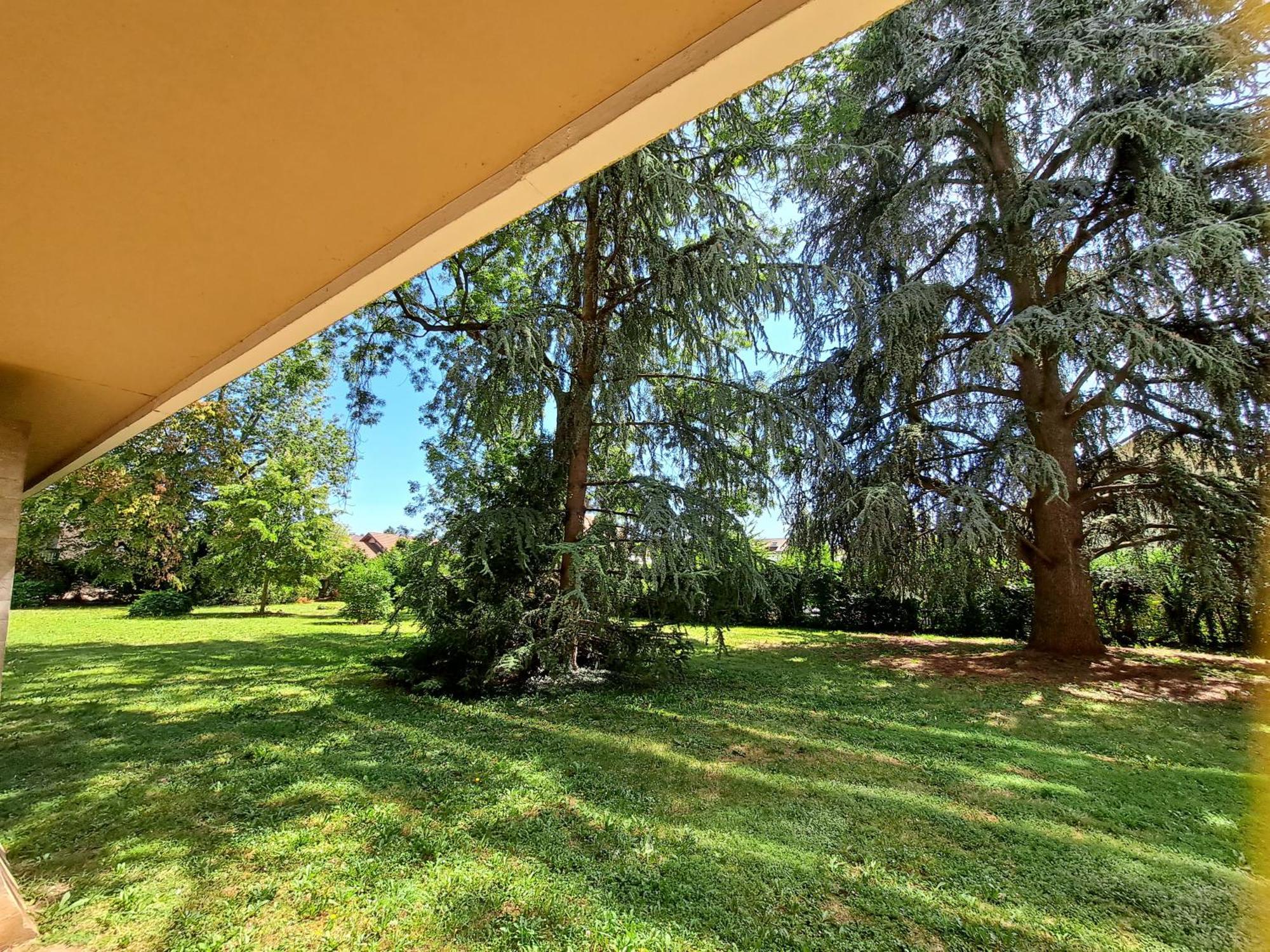 Le Duc De Savoie Thonon Apartamento Exterior foto